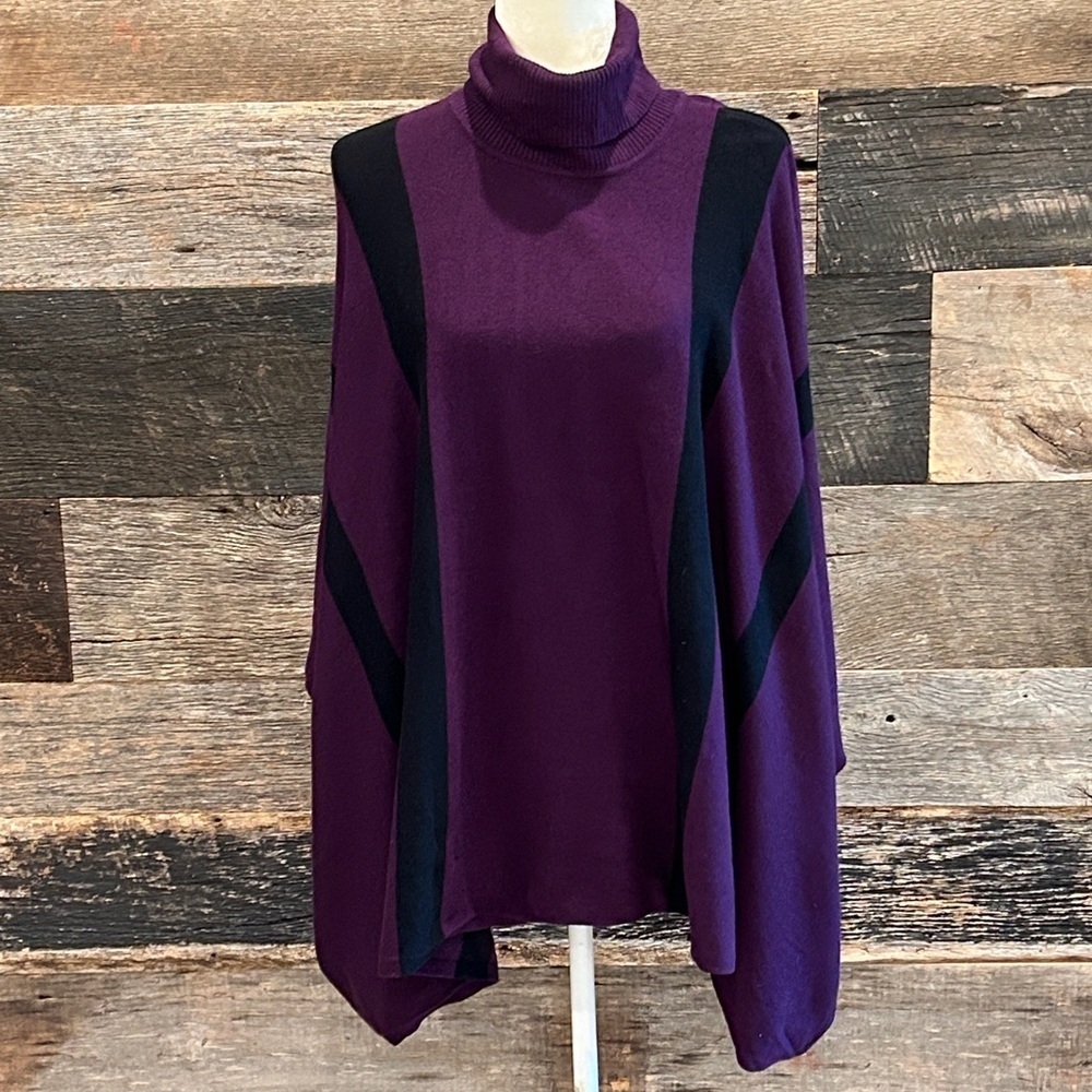 Alfani Purple With Black Stripe Knit Batwing Sleeve Turtleneck Sweater. Medium